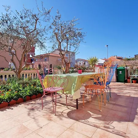 Fuer 2 Personen Ca 19 Qm In Pula, Istrien Istrische Riviera Apartment Pula