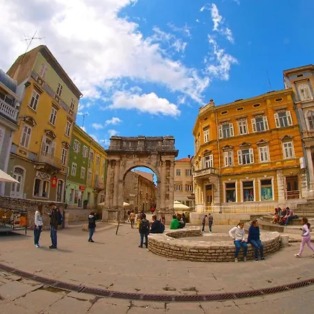 Apartment Fuer 2 Personen Ca 19 Qm In Pula, Istrien Istrische Riviera Pula